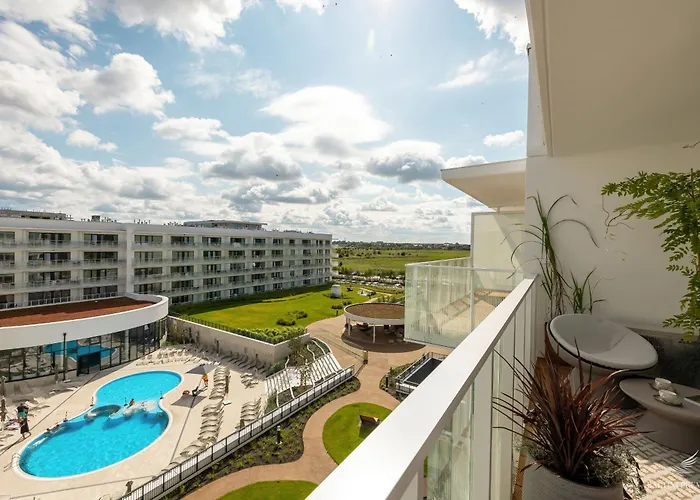 Baltini Premium Suite Polanki Aqua Spa Pool & Design